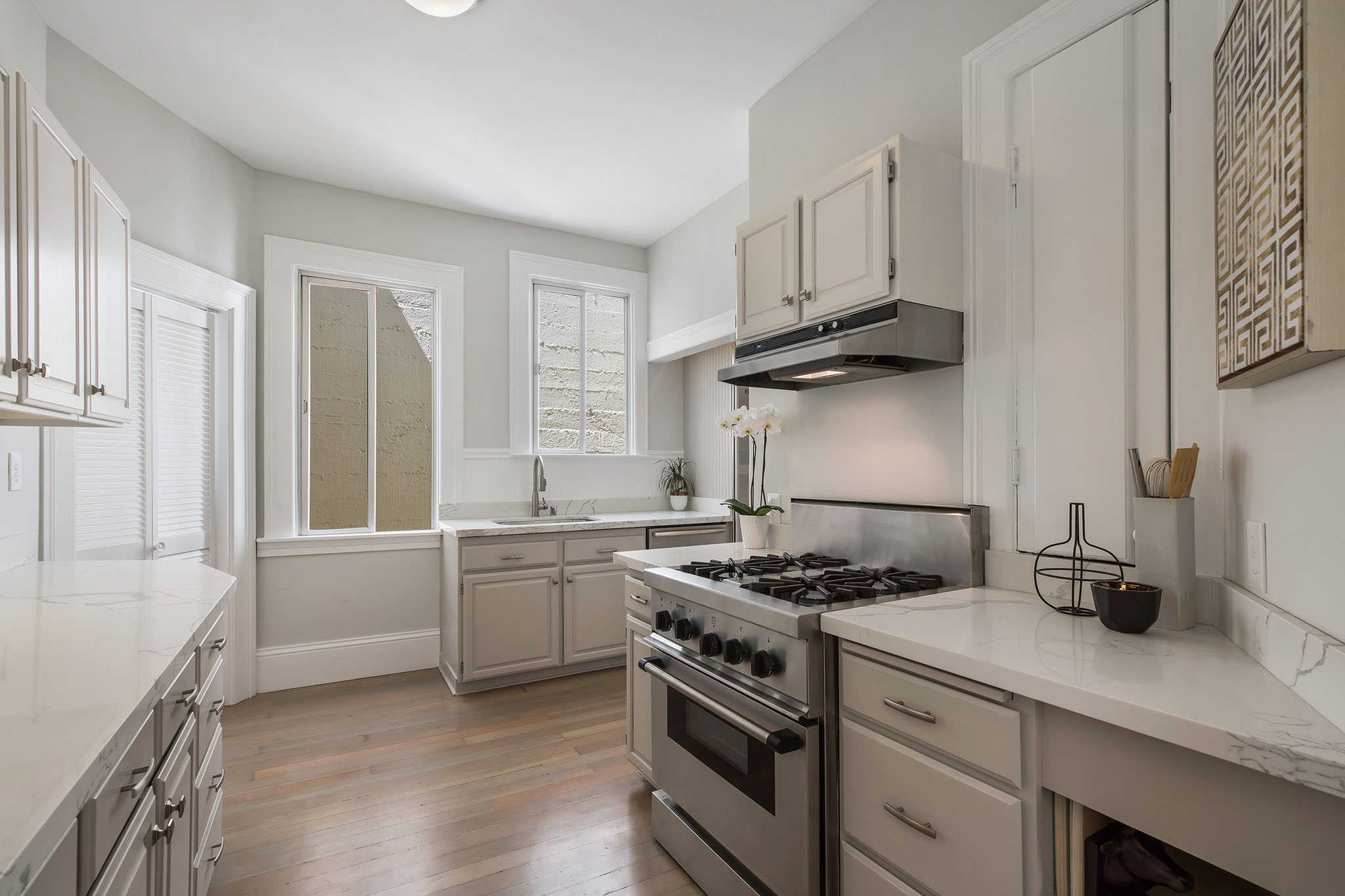 1845 Leavenworth Street #203 Image 3